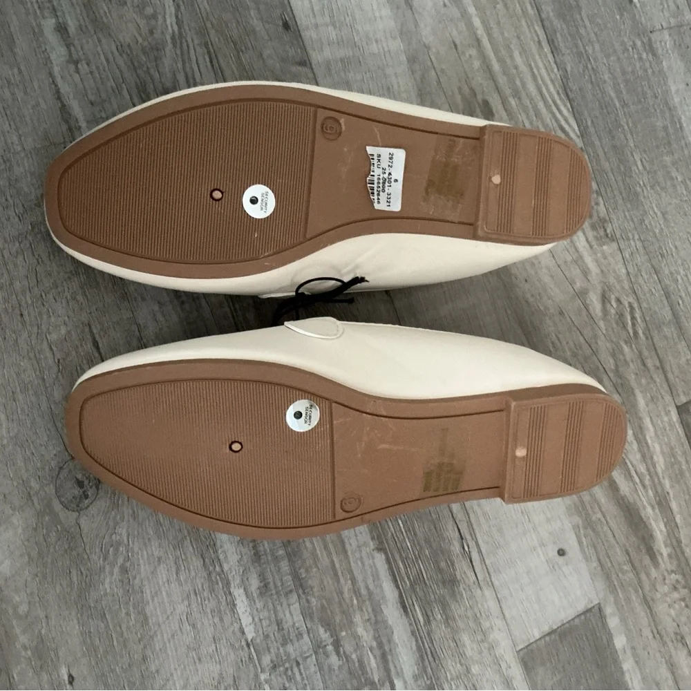 Charlotte Russe Cream Flat Loafers